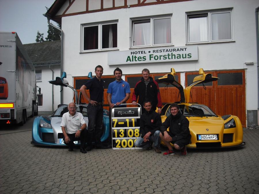  Gumpert Apollo Sport at Nurburgring 2009 года  (фото 2 из 10)
